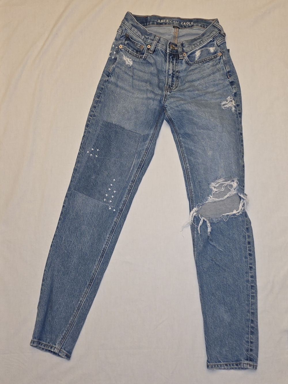 American Eagle Size 000 Regular 90's Straight Tapered Distressed Jeans 90s